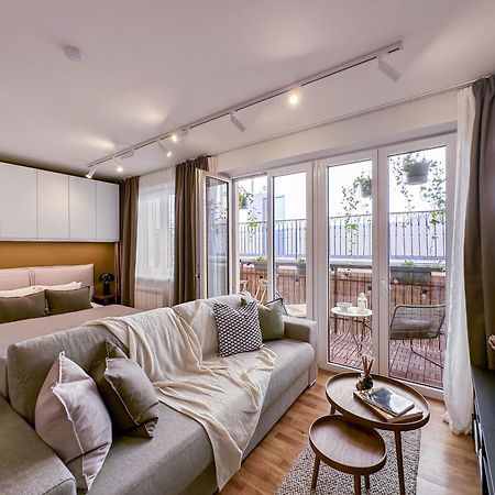 Turnkey I Karlin Square Apartments Prague Exterior photo