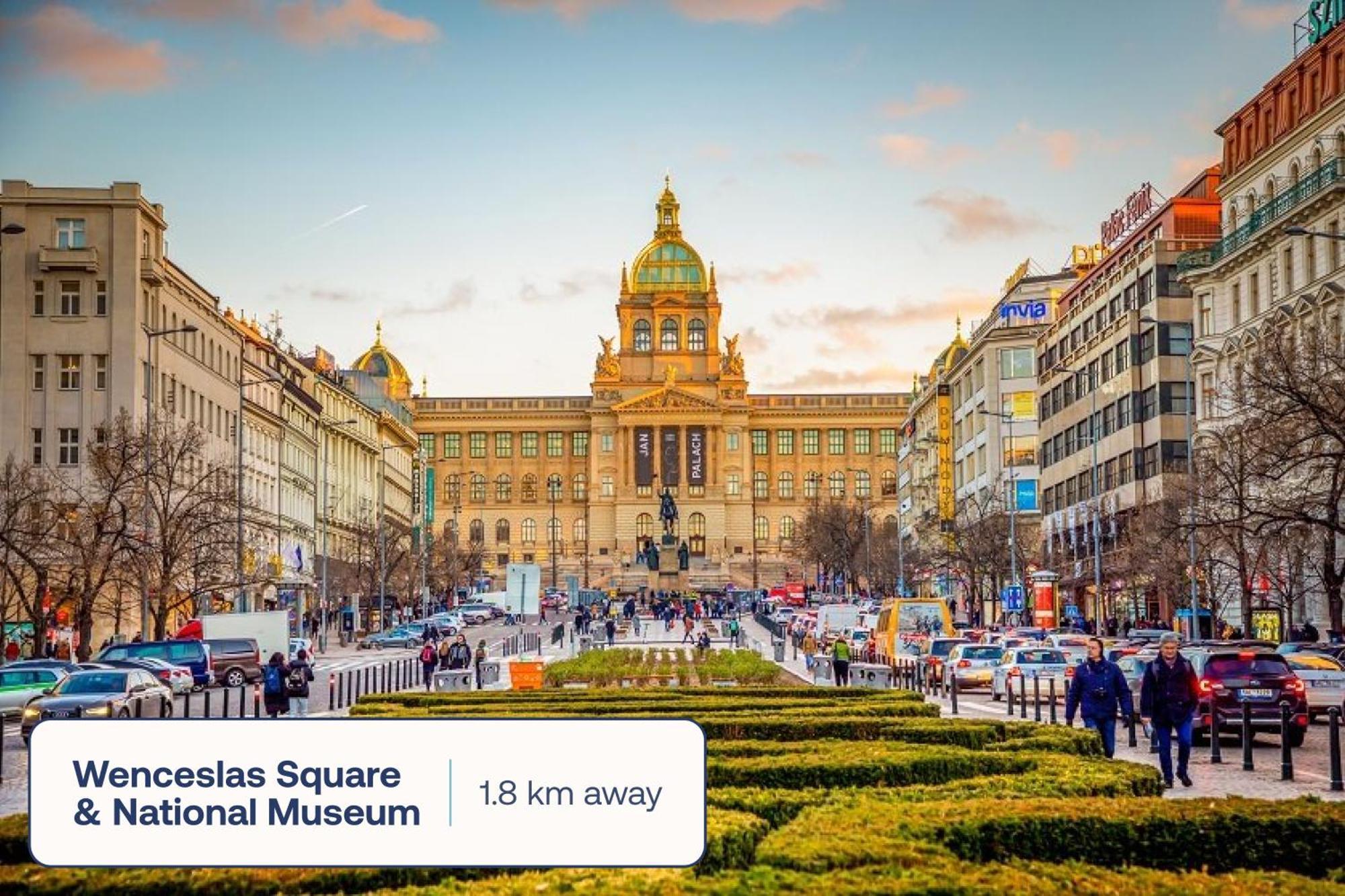 Turnkey I Karlin Square Apartments Prague Exterior photo