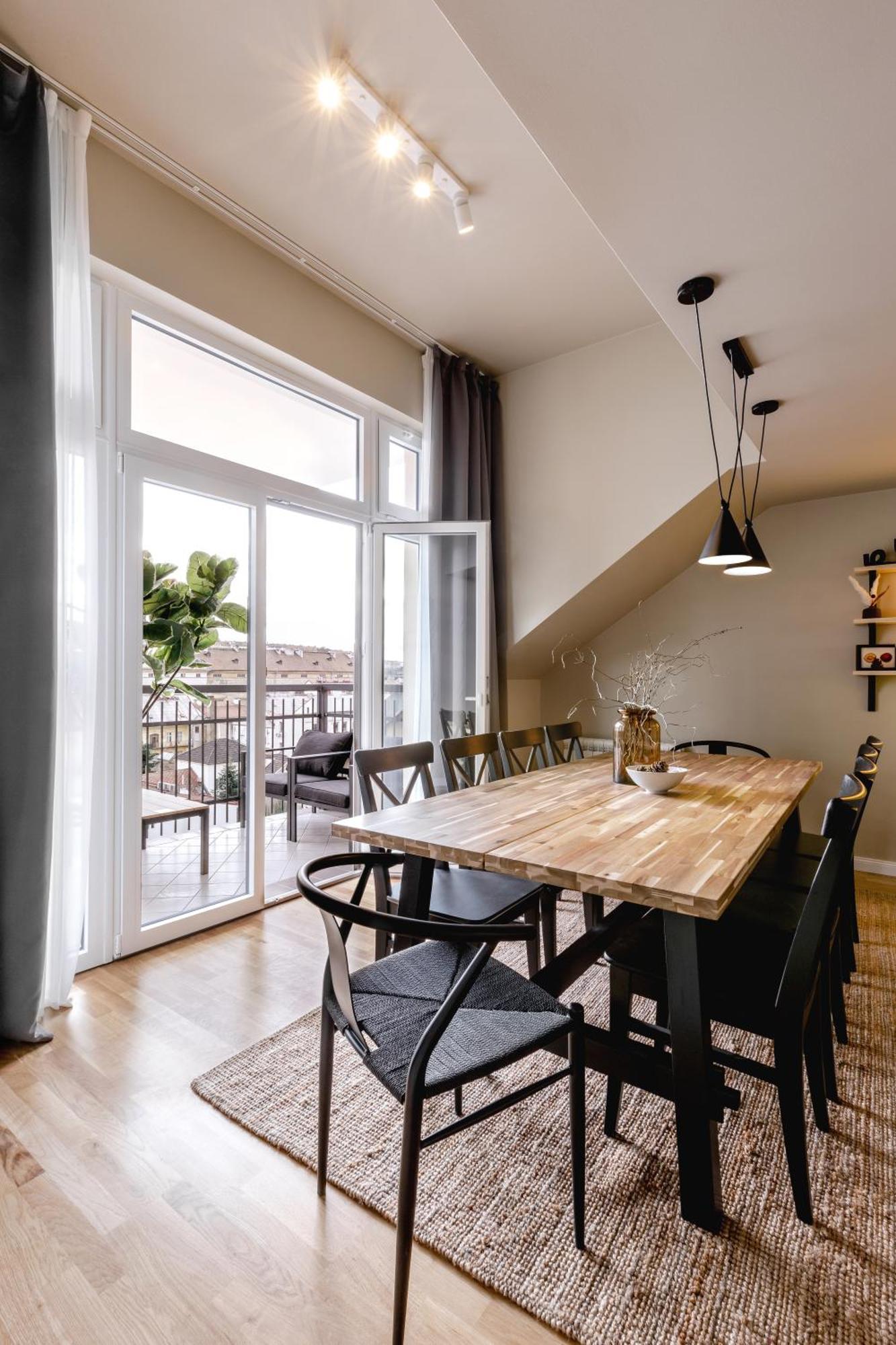 Turnkey I Karlin Square Apartments Prague Exterior photo